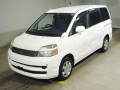 2006 Toyota Voxy