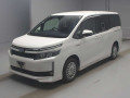 2016 Toyota Voxy