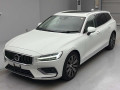 2021 Volvo V60