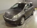 2005 Toyota IST