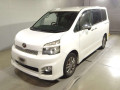 2011 Toyota Voxy