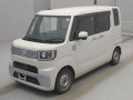 2016 Daihatsu Wake