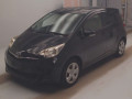 2013 Toyota Ractis