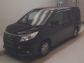 2017 Toyota Noah