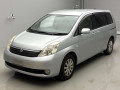 2005 Toyota Isis