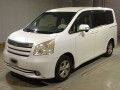 2007 Toyota Noah
