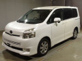 2008 Toyota Voxy
