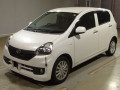 2016 Daihatsu Mira e:S
