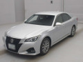 2017 Toyota Crown