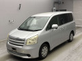 2009 Toyota Noah