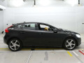 2017 Volvo V40