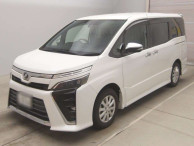 2018 Toyota Voxy