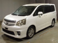 2011 Toyota Noah
