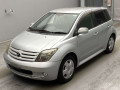 2005 Toyota IST