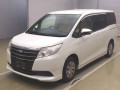 2015 Toyota Noah