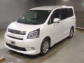 2007 Toyota Noah
