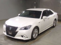 2013 Toyota Crown Hybrid