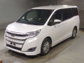 2019 Toyota Noah