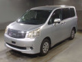 2011 Toyota Noah