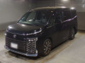 2022 Toyota Voxy