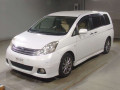 2005 Toyota Isis