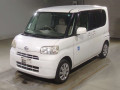 2011 Daihatsu Tanto