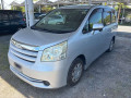 2008 Toyota Noah