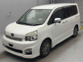 2011 Toyota Voxy