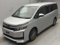 2017 Toyota Voxy