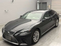 2019 Lexus LS