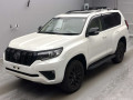 2022 Toyota Land Cruiser Prado