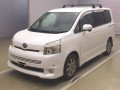 2008 Toyota Voxy