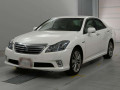 2010 Toyota Crown Hybrid