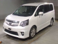 2010 Toyota Noah