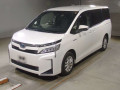 2017 Toyota Voxy