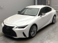 2021 Lexus IS