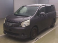 2013 Toyota Noah
