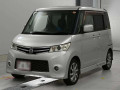 2013 Nissan Roox