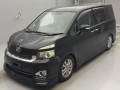 2010 Toyota Voxy