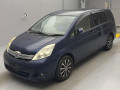 2013 Toyota Isis