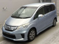 2013 Honda Freed hybrid