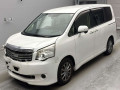2012 Toyota Noah