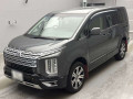 2019 Mitsubishi Delica D5