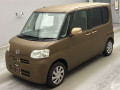 2011 Daihatsu Tanto