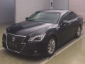 2013 Toyota Crown Hybrid