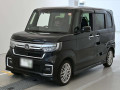 2021 Honda N-BOX CUSTOM