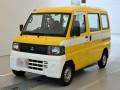 2010 Mitsubishi Minicab Van