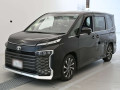 2022 Toyota Voxy