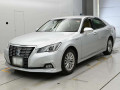 2017 Toyota Crown Hybrid