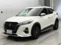 2021 Nissan KIX